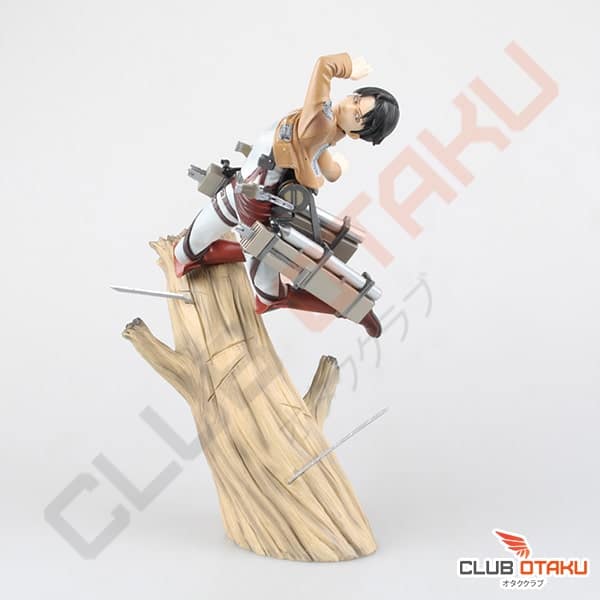 Figurine Livaï sur un rocher - District SNK