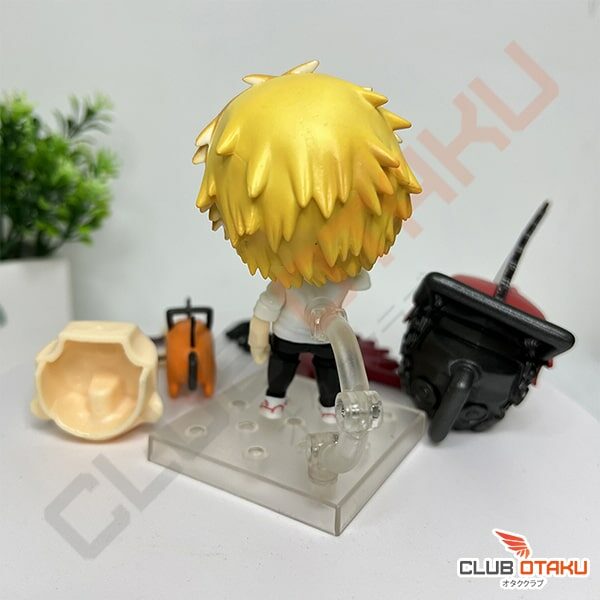 Figurine Chainsaw Man - Denji - Figurine et Accessoires (4)